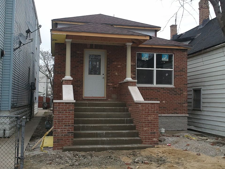 1st image of 1443 S 49th Ave