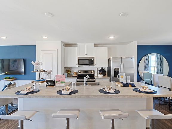 Breakfast bar in kitchen