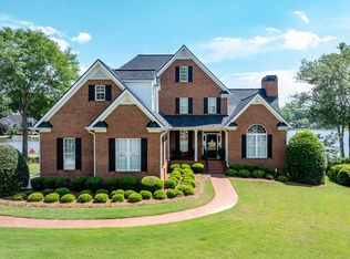 150 Bay Dr, Newnan, GA