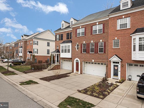 3rd image of 435 Penwood Dr