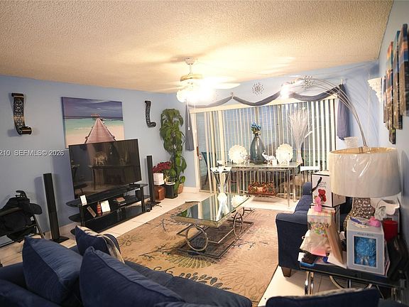 2nd image of 3774 Inverrary Blvd APT 101P