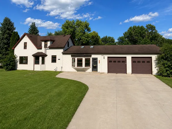 321 3rd St SW, Red Lake Falls, MN 56750