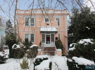 303 N Mountain Ave, Montclair, NJ 07043