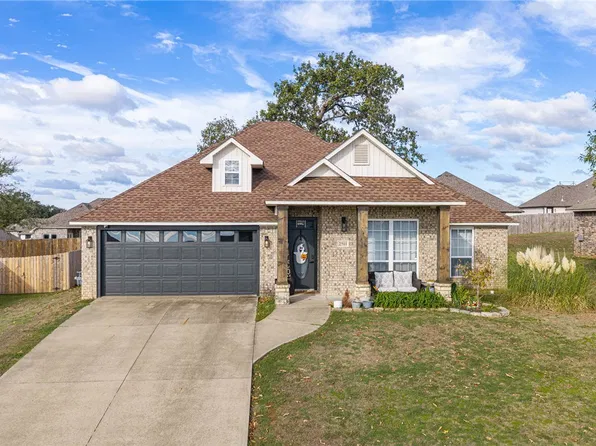 2511 Dava St, Van Buren, AR 72956