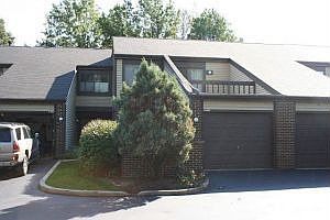 Building Photo 3