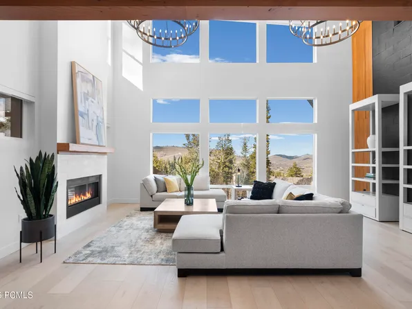 200 Matterhorn Dr, Park City, UT 84098