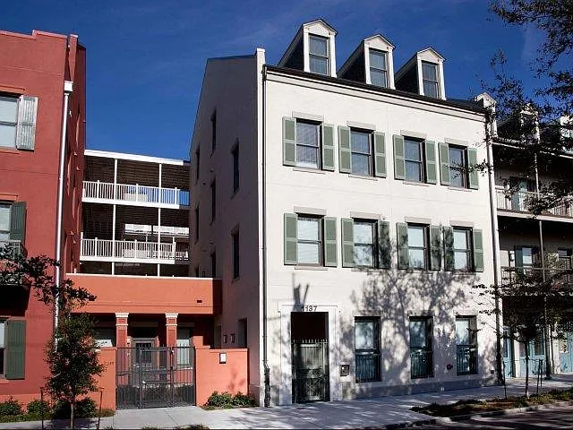 Aloysius Apartments — Photo 10