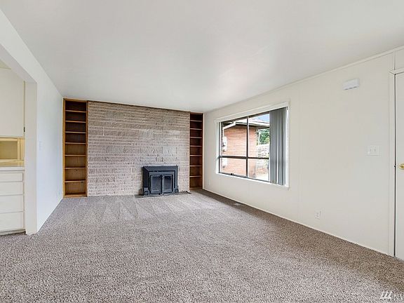 2nd image of 17515 34th Ave S
