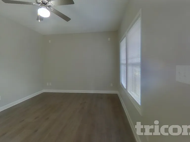 12315 Cross Meadow Rd — Photo 2