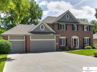 1607 S 179th St, Omaha, NE 68130