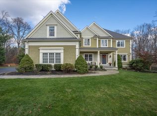 9 Laurel Ridge Ln, Shrewsbury, MA 01545