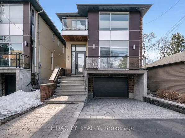 376 C Wilmont Ave, Ottawa, ON K2A 0B1