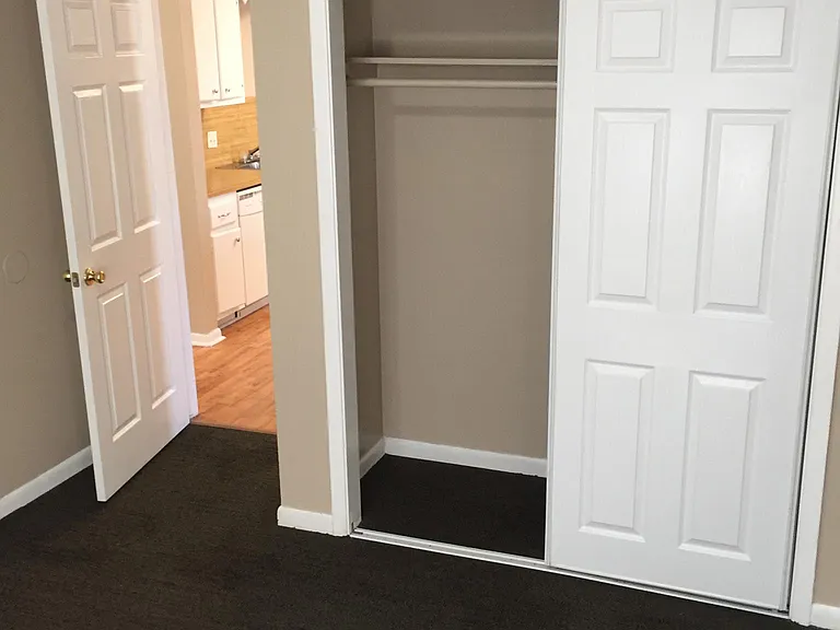 804 Simpson Rd — Photo 6