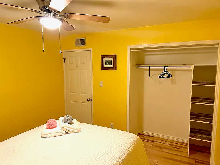 3632 N Schevene Blvd — Photo 9