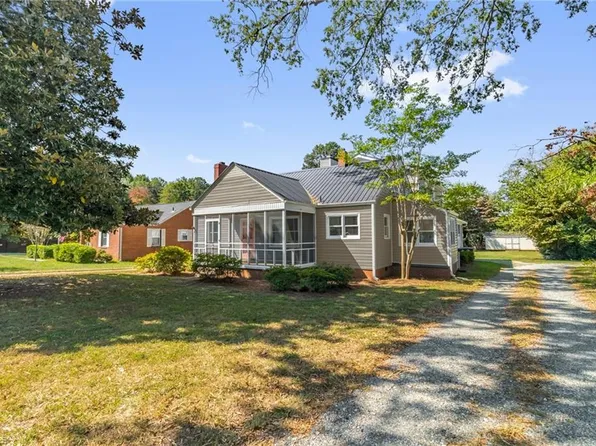 3423 Summit Ave, Greensboro, NC 27405