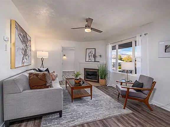 3rd image of 1166 Charles Pl