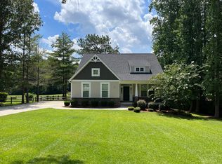 121 Harwich Ct, West End, NC 27376
