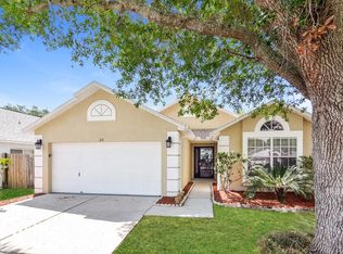 312 Chardonnay Pl, Valrico, FL 33594
