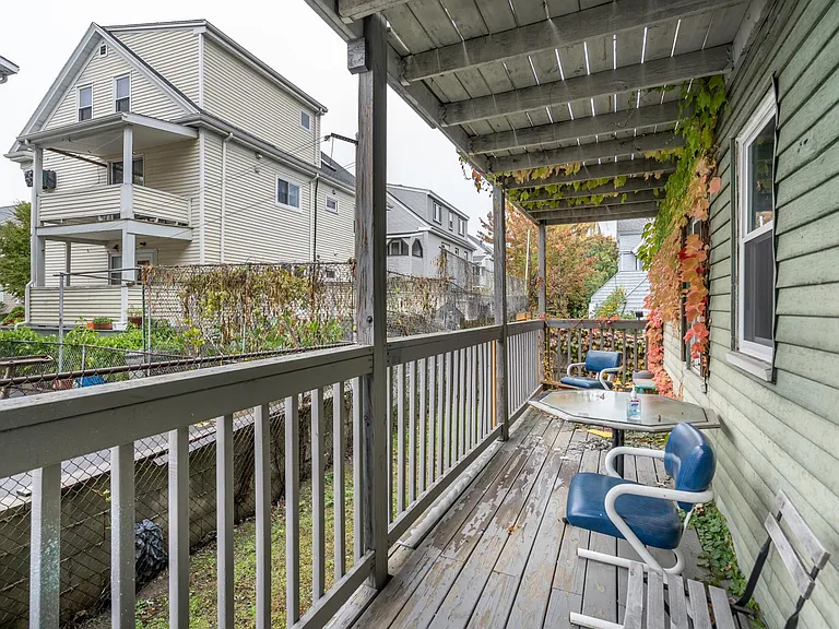 39 Perry St #1 — Photo 17