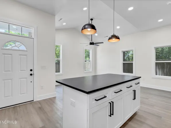 211 Kendall Avenue, Wilmington, NC 28401