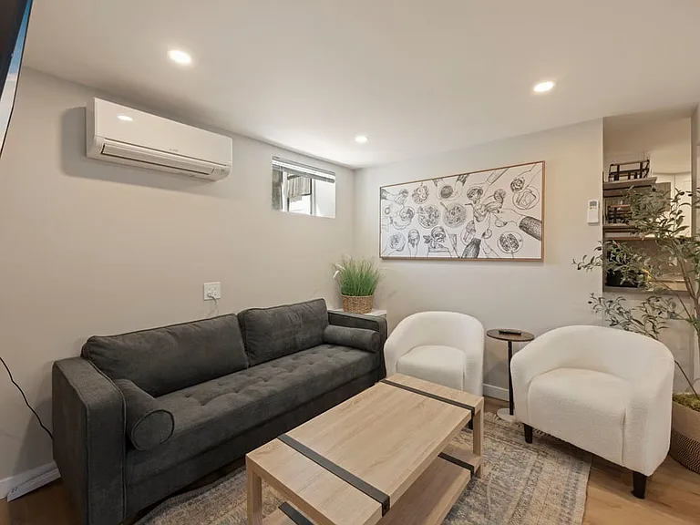 5116 S Brighton St #B — Photo 9