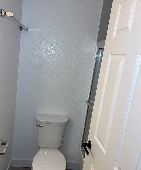 13427 Roselle Ave #7 — Photo 8