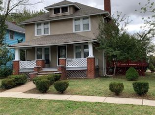 1051 Oberlin Ave, Lorain, OH