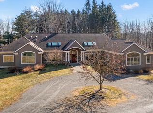 170 Loomis Rd, Chatham, NY 12037