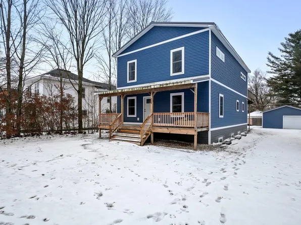 308 E Foster St, Ludington, MI 49431