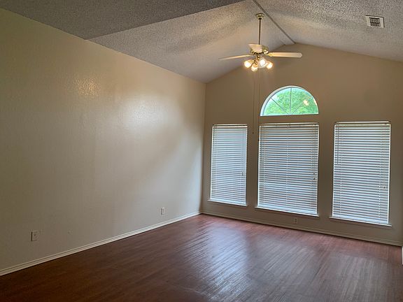 3rd image of 2096 Paint Pony Ln