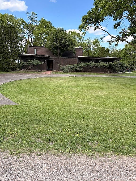 706 Market St - Property Image