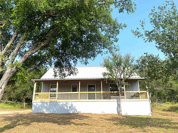 3rd image of 227 Sandy Mountain Drive