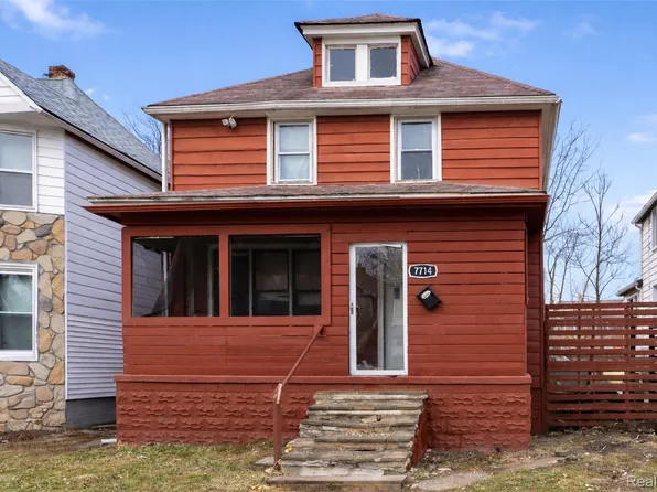 7714 E Canfield St, Detroit, MI 48214