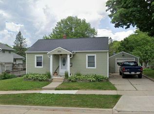 1510 College St, Cedar Falls, IA 50613