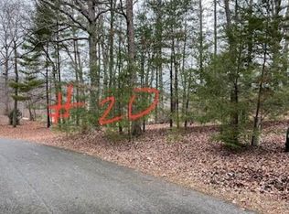 20 Woods Haven Ln, Stuart, VA 24171