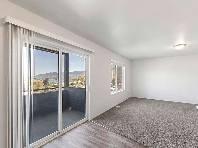 Aspen Heights Apartments — Photo 28