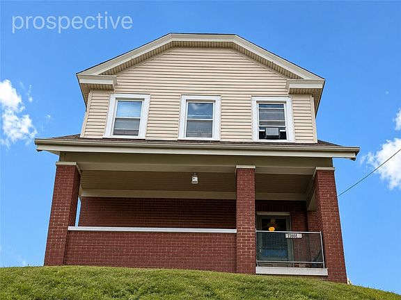 4th image of 1018 Haslage Ave