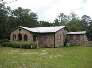 658 Highway 90 W, Holt, FL 32564
