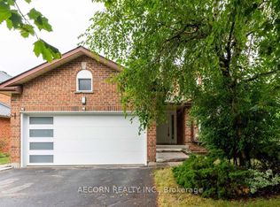 17 Elva Ct, Richmond Hill, ON L4C 7Y2