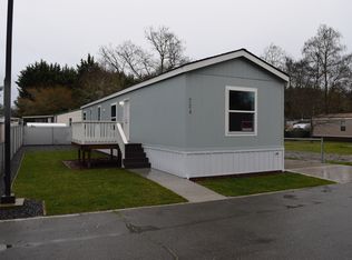 234 Jasmine Dr, Grants Pass, OR 97526