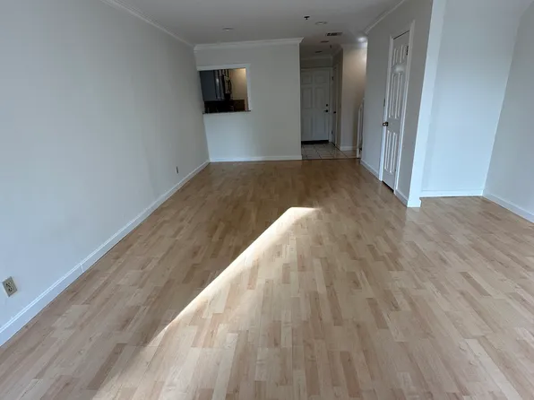 412 W Dryden St APT 6, Glendale, CA 91202