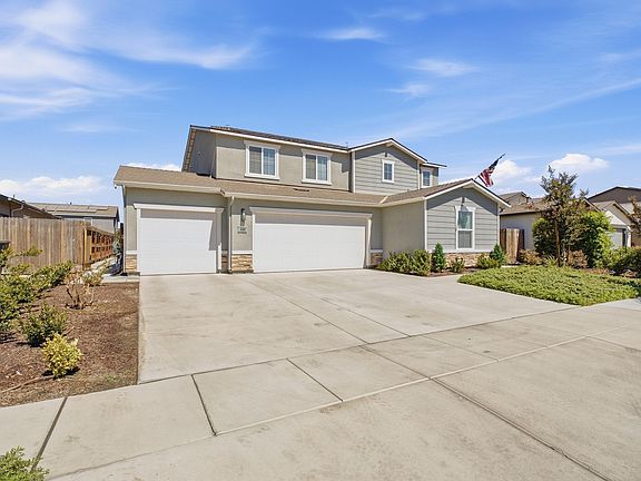 2nd image of 1040 E Reese Avenue