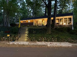 3177 Sunnywood Dr, Ann Arbor, MI 48103