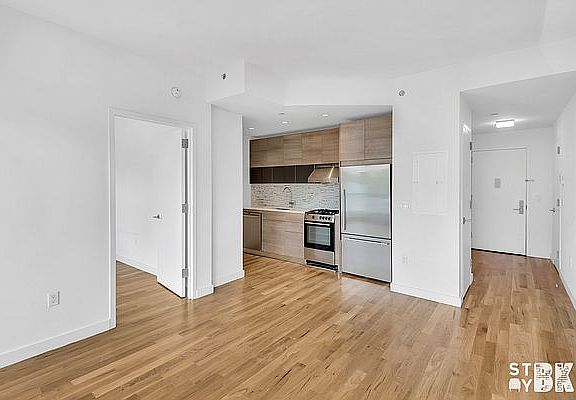 5th image of 333 Greene Ave #7B