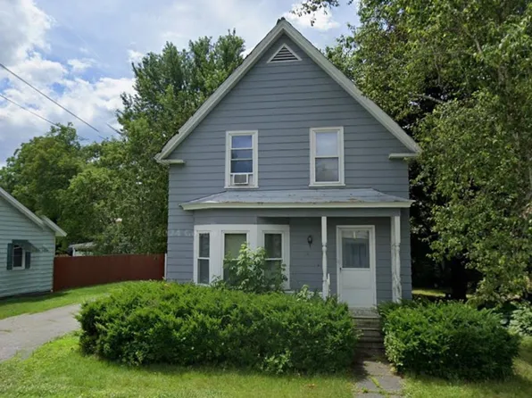 11 Smith Street, Haverhill, NH 03785