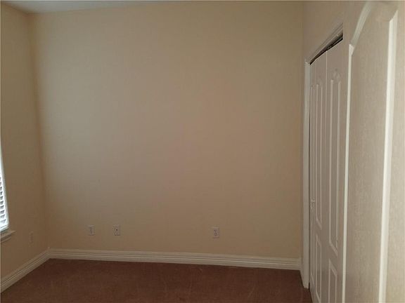 5th image of 15429 Palmira Ave