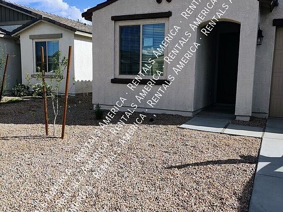 2nd image of 36033 W San Clemente Ave
