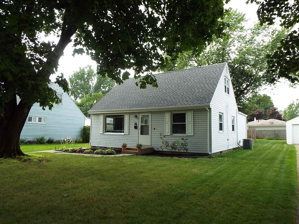 1st image of 1021 Barberry Ln