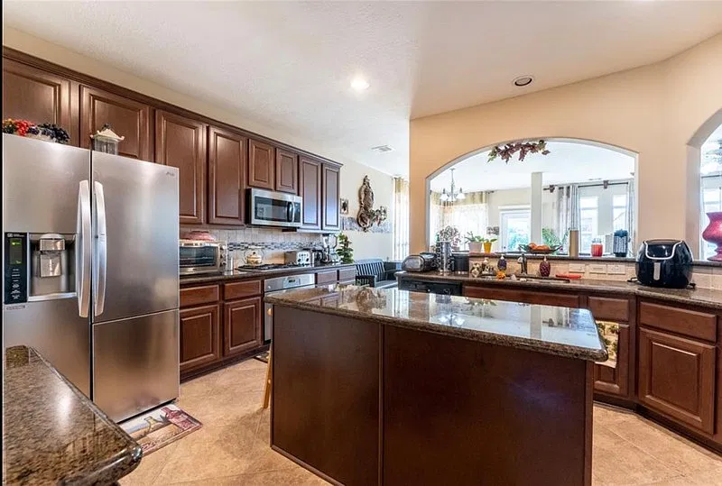 4026 Tuscan Shores Dr, Missouri City, TX 77459 — Photo 3