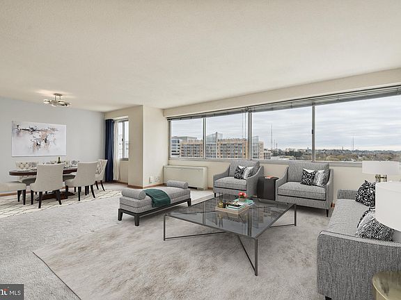 2nd image of 4515 Willard Ave APT 1901S
